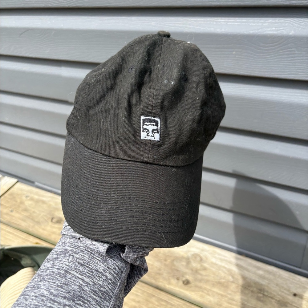 Obey Black Hat Classic Curved Brim